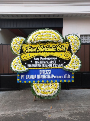 Papan Bunga Duka di Pulau Laut Kepulauan