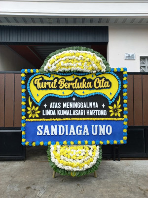 Papan Bunga Duka di Pulau Laut Kepulauan